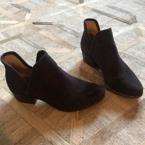 Lucky Brand ankle booties